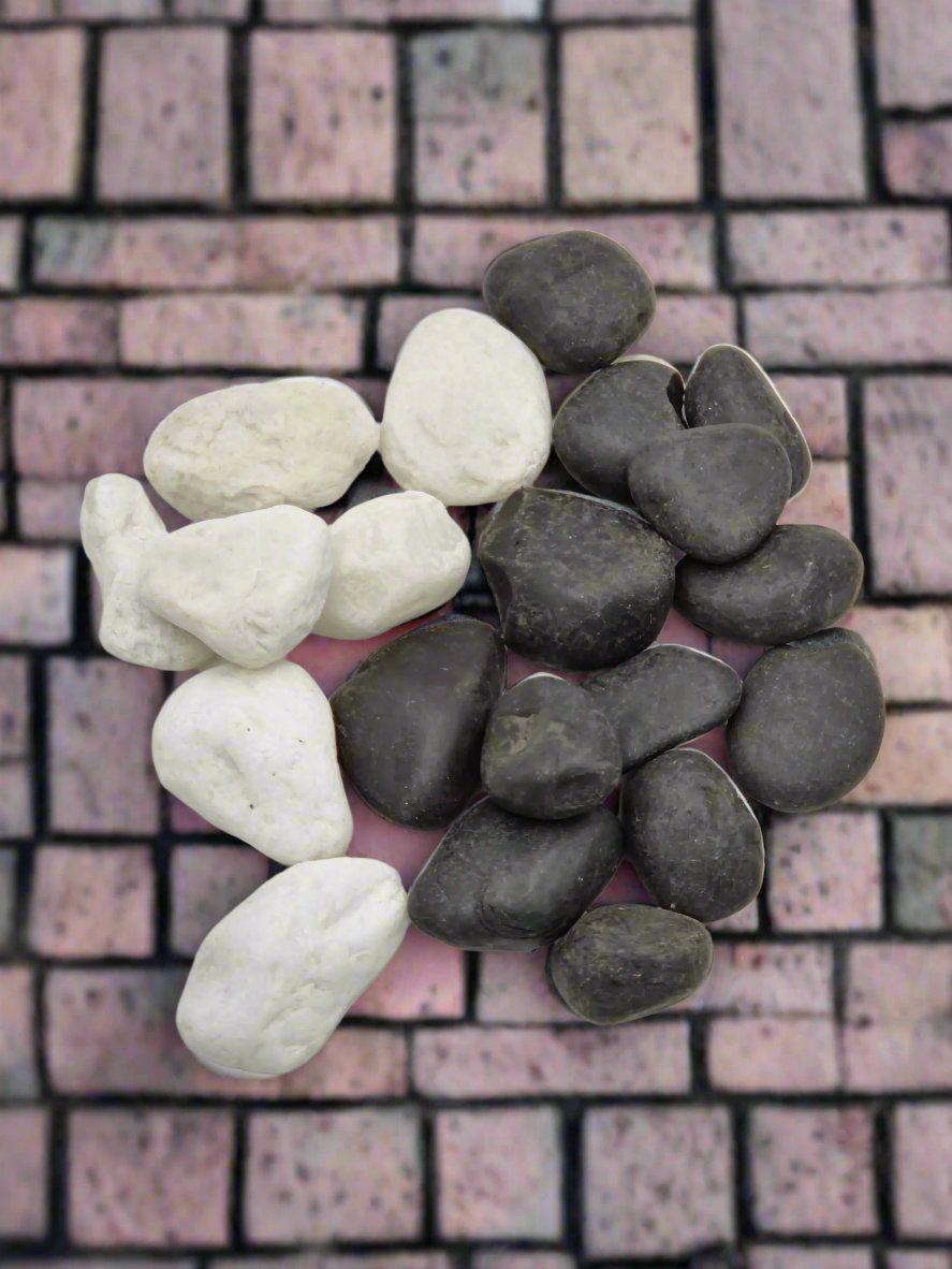 Premium Imported Garden Pebbles: Imported Bag Pebbles White  20kg – Quality A-Grade for Garden & Home Décor | Outdoor Water Scaping Natural Stones. 
Enhance your garden with our premium imported garden pebbles, designed to bring both beauty and functionality to your outdoor spaces. Perfect for anyone searching for long lasting garden ground cover. Our selection offers the finest quality and versatility for any landscaping project in Perth, for Garden & Home Décor | Outdoor Water Scaping Natural Stones 
 20k